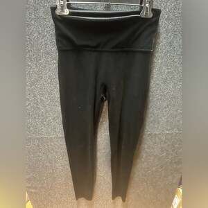 SPANX Ready to Wow Velvet Leggings Large